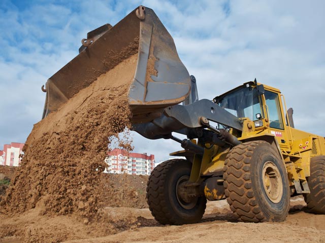 Особенности доставки строительного песка